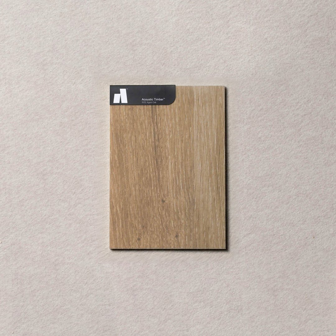 Aged Oak – Product Swatch