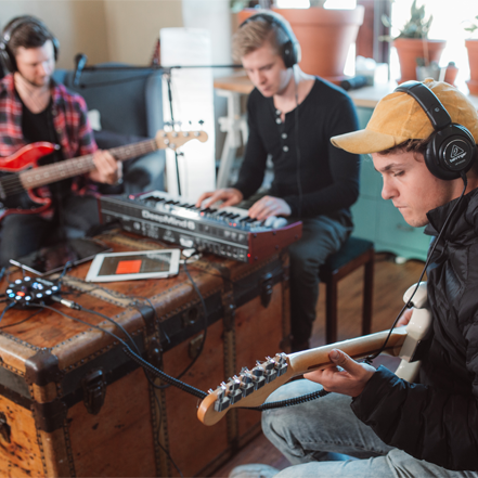 TC Electronic | Product | BLENDER