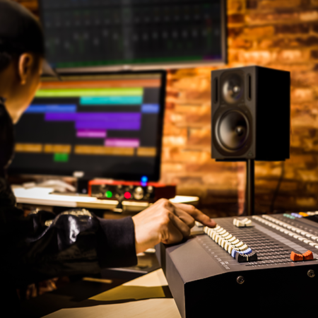 Behringer | Product | SM2001