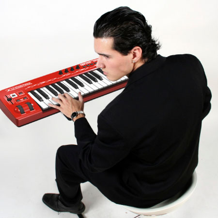 Behringer | Product | UMX610
