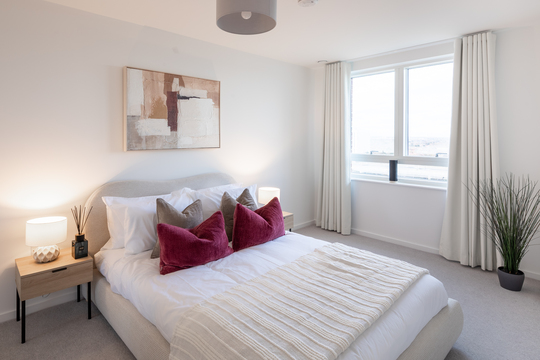 25.12.05 Meridan P1103-70-HDR