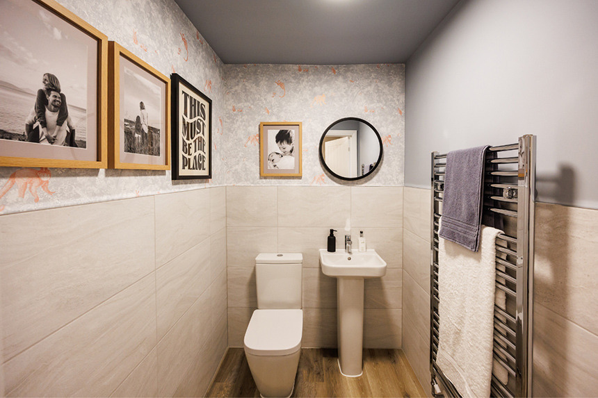 The Keats HT 354 - Cloakroom