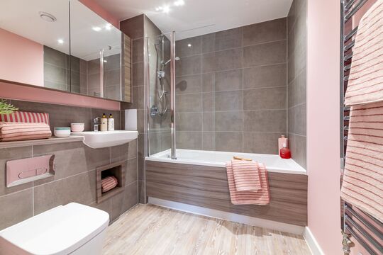 23.09.25 WEB RESIZED F17 Blk 4 1 bed Apt-77