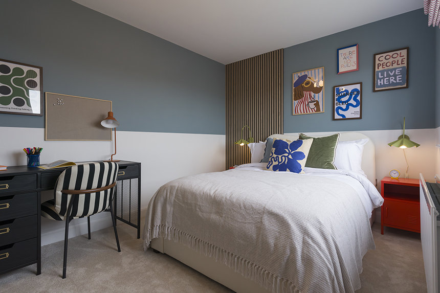 The Skylark-023