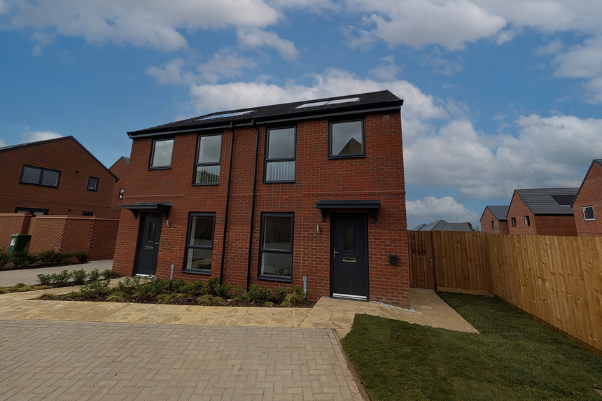 LG-SEM-P11-EXTERNAL-4-Resize