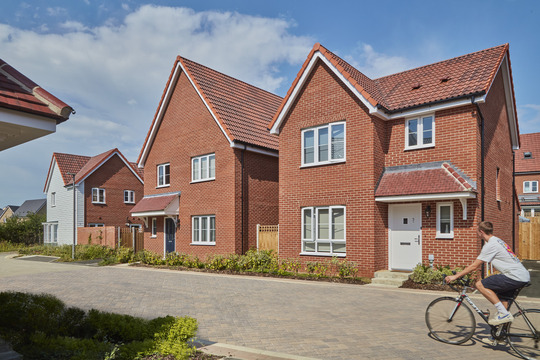 Tattenhoe Park Street Scene 4