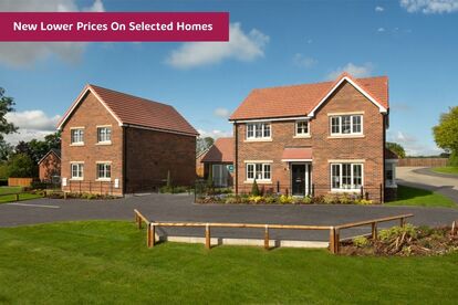 Kensington Fields Carousel 1