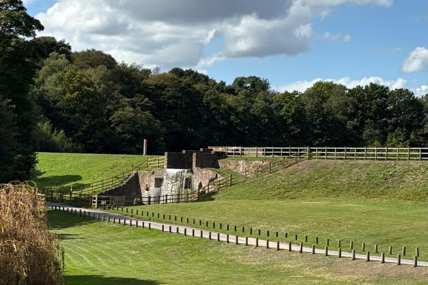 [LH] Linby Meadows -Newstead waterfall