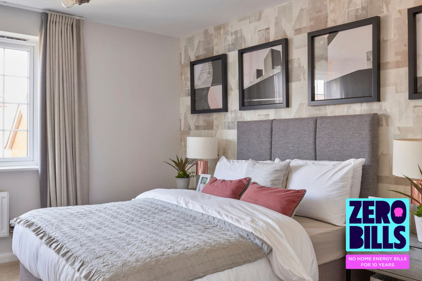 The Holly Zero Bills (7)