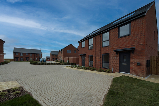 LG-SEM-P11-EXTERNAL-2-Resize