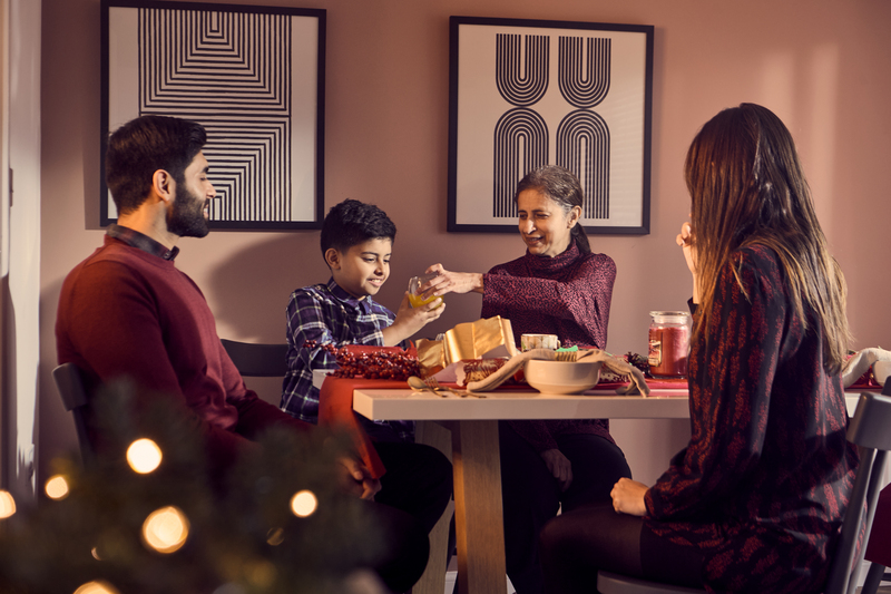 Bovis Homes lifestyle image