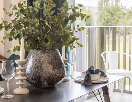 24.09.11 Cside Hepworth  2 bed show apt -86-HDR