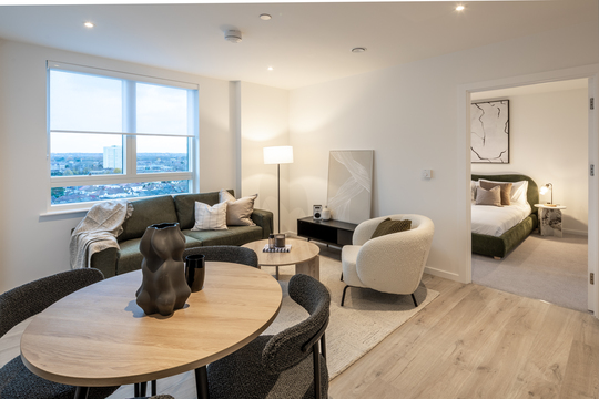 25.12.05 Meridan P907-30-HDR