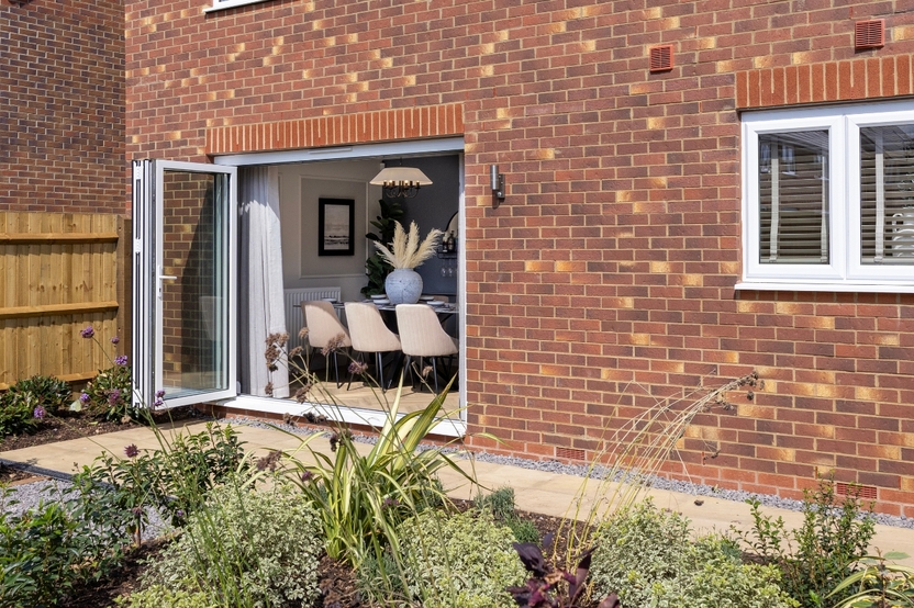 Elgar Park - Mulberry