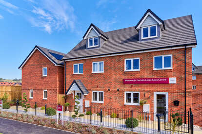 Vistry Martello Lakes Show Homes 190925_434