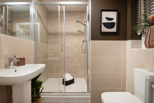 LH-VMCW-Sunflower-Ensuite