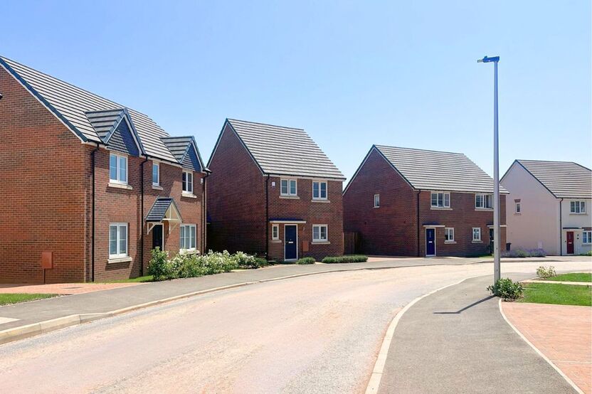 L-VDSW-TITHEBARN-EXETER-STREETSCENE