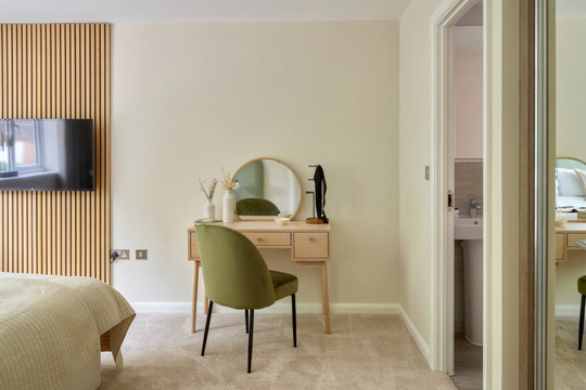 Bovis Kidderminster Crescent Cypress85490_Housetype_Plot_-_Hero_860x573