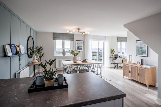 VDSW LH WADE DEVON DINING 2