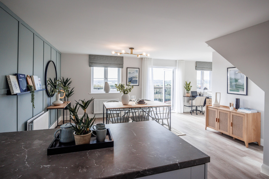 VDSW LH WADE DEVON DINING 2