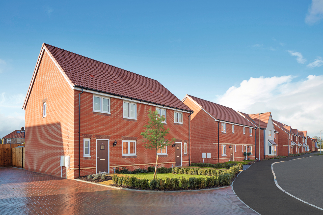 New Build Homes & Houses for Sale in FrintononSea, Essex Finches