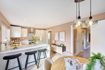 Home 33