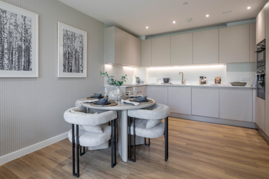 26.05.13 Northwick Parkside 2 Bed Apt-80-HDR