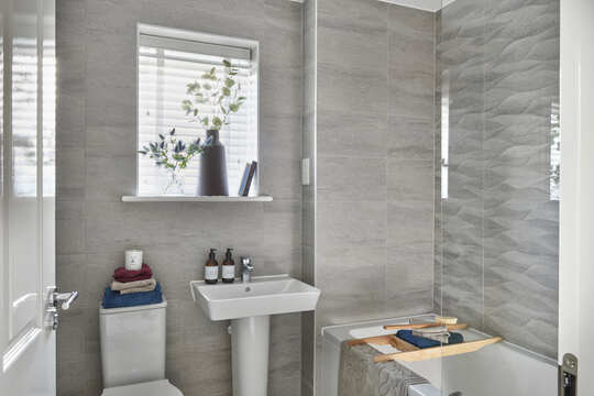 Bovis Witney Aspen0953