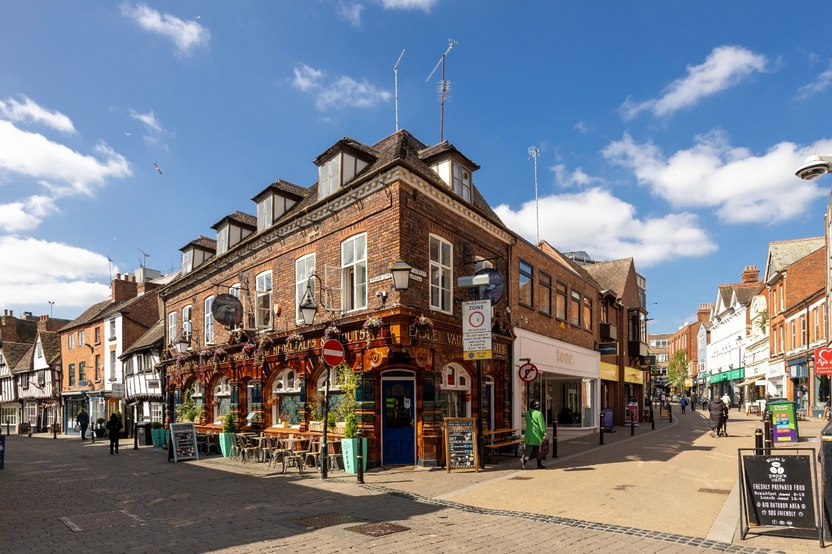 Worcester City Centre pub