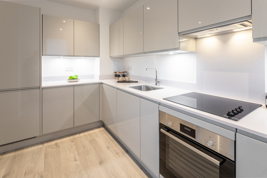 25.12.05 Meridan P907-47-HDR