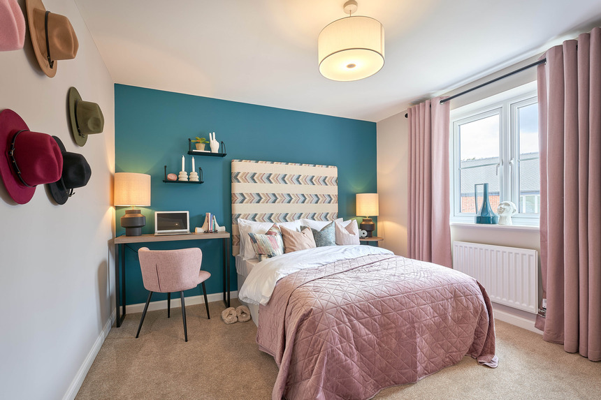 Vistry Hounsome Fields Show Home 260723 095_Housetype_Plot_-_Hero_860x573