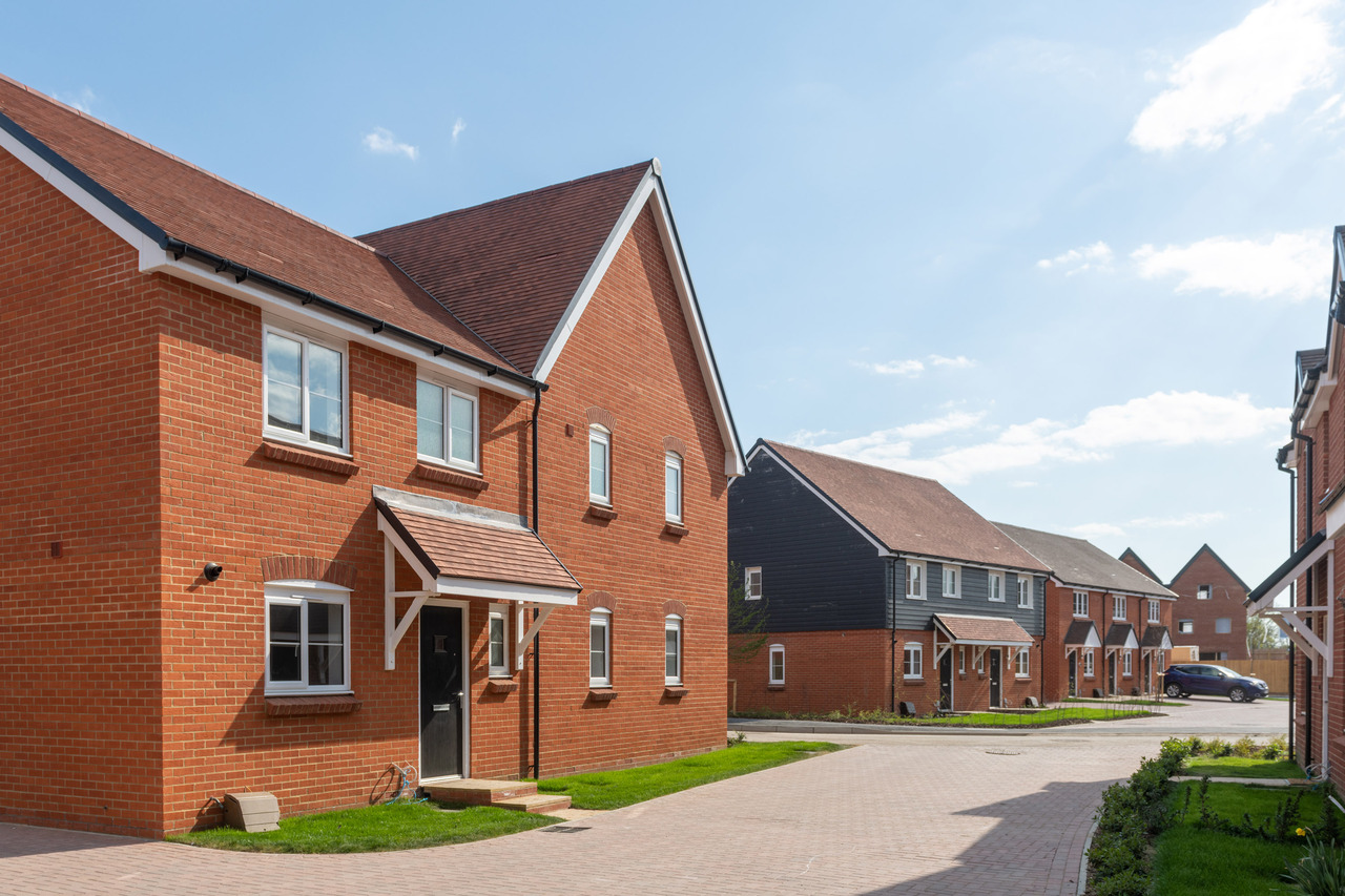 Whiteley Meadows New Homes For Sale in Whiteley Linden Homes