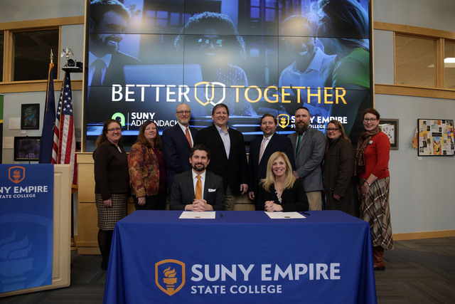 SUNY Adirondack and SUNY Empire State College sign joint-admissions agreement