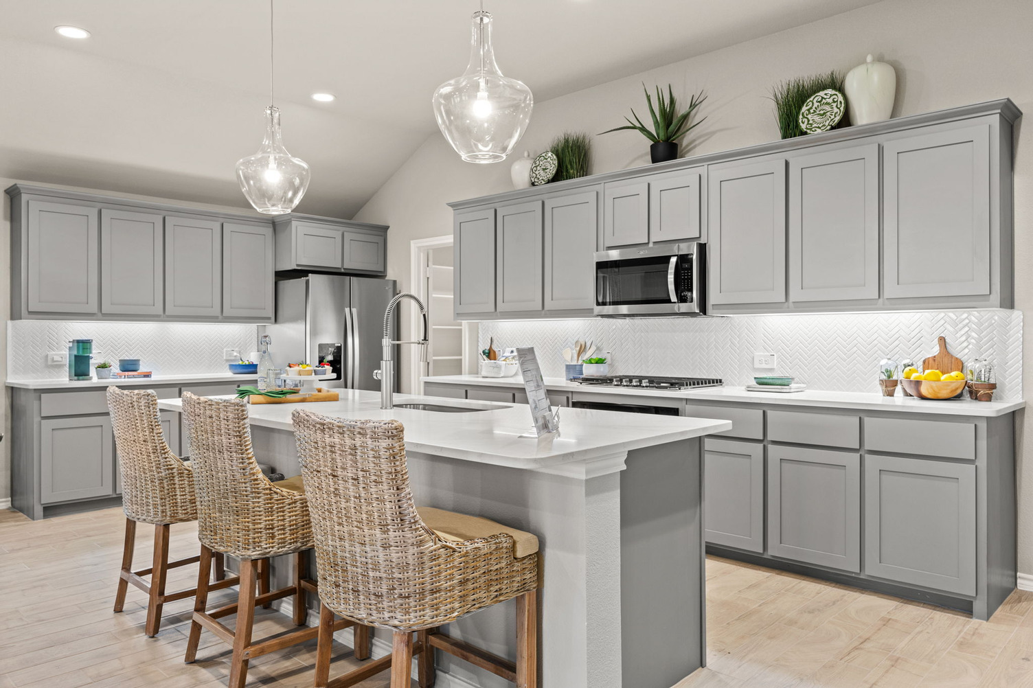 Lincoln - Kitchen