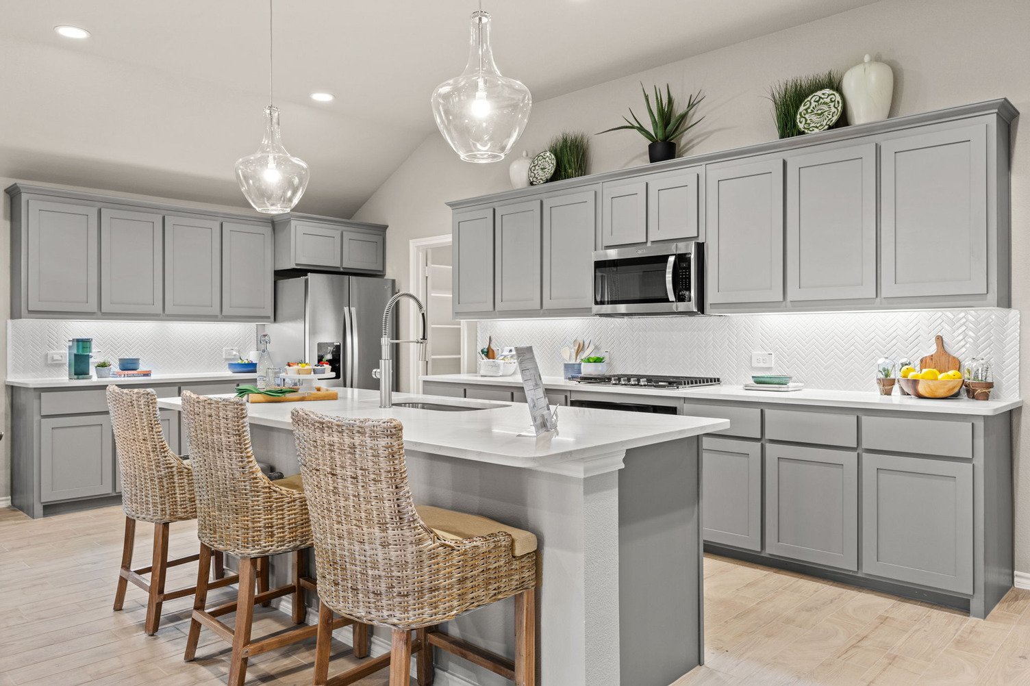 Lincoln - Kitchen