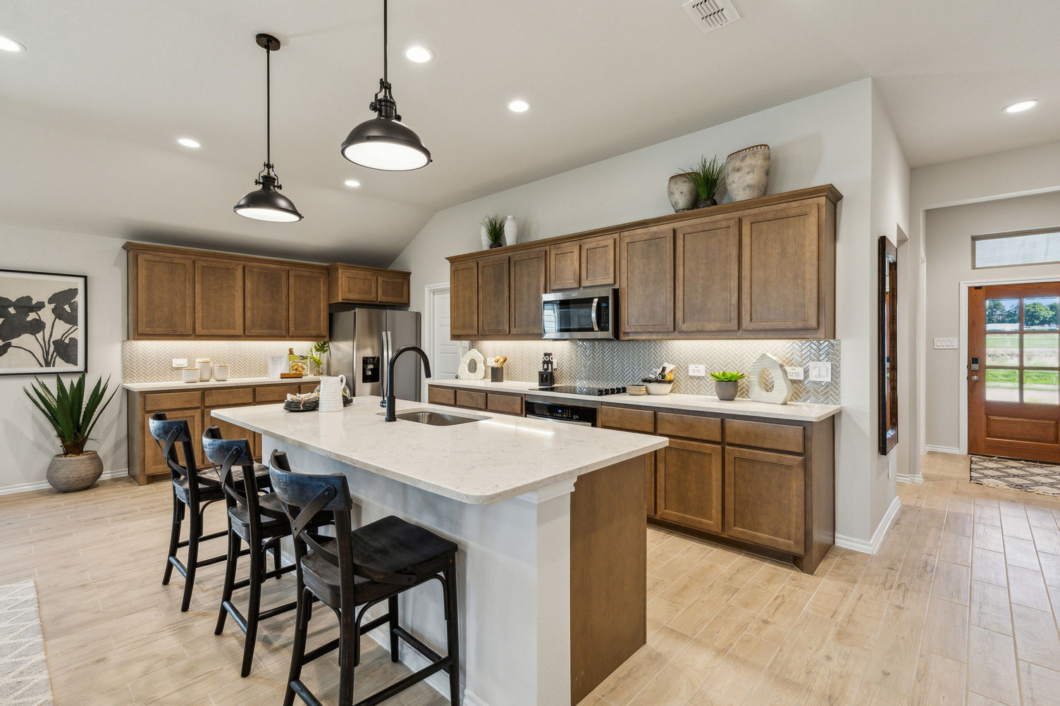 Lincoln - Kitchen