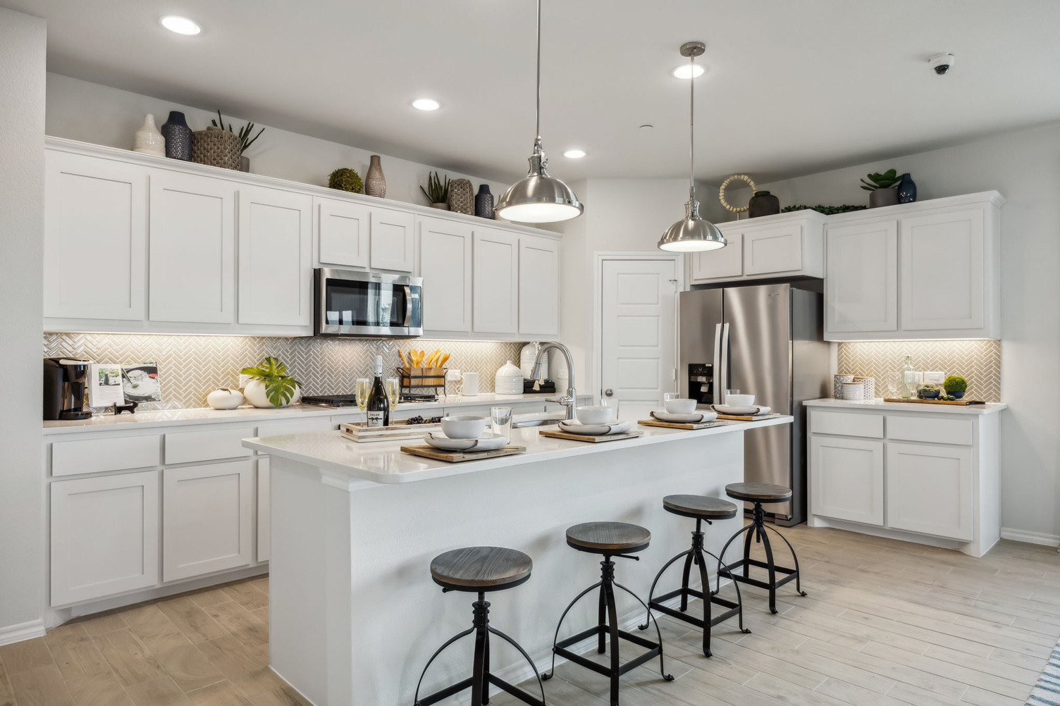 Lavon - Kitchen