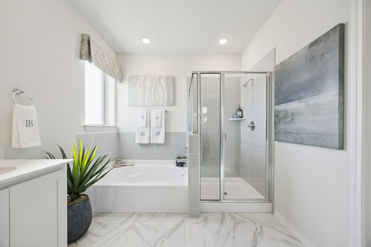 Maple - Primary Bath