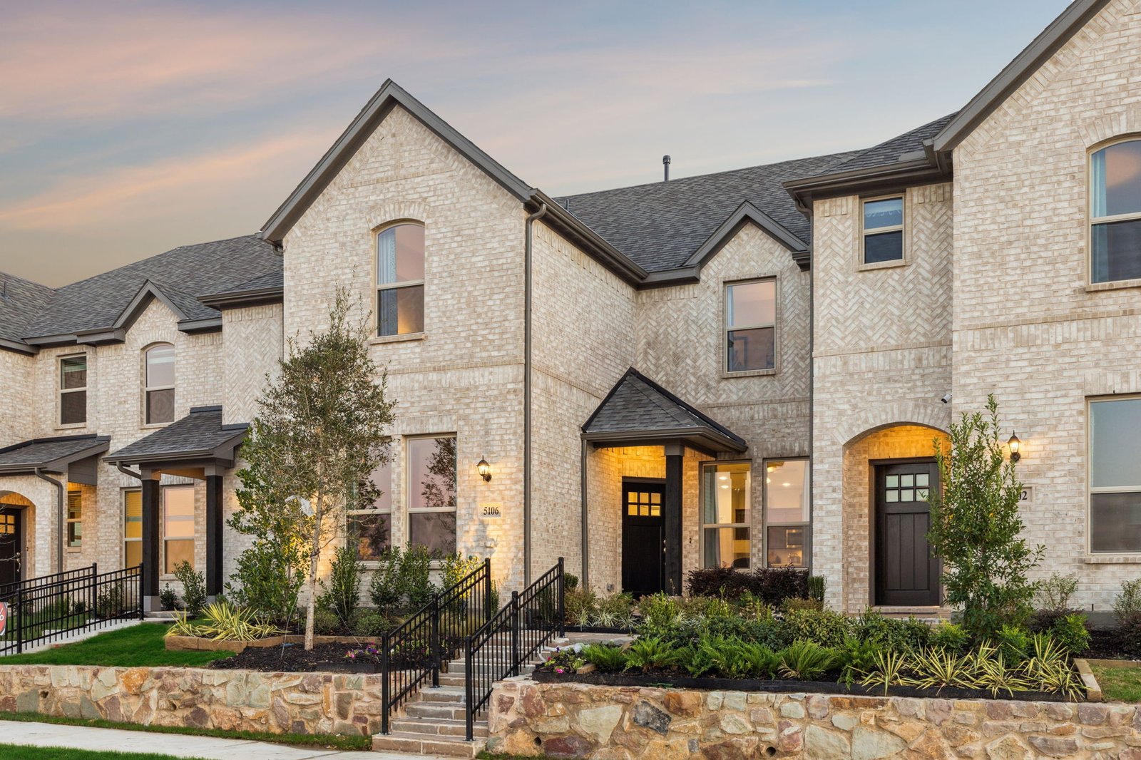 Conroe at 5106 Roll Cast Road, Royse City, Texas: photo 2
