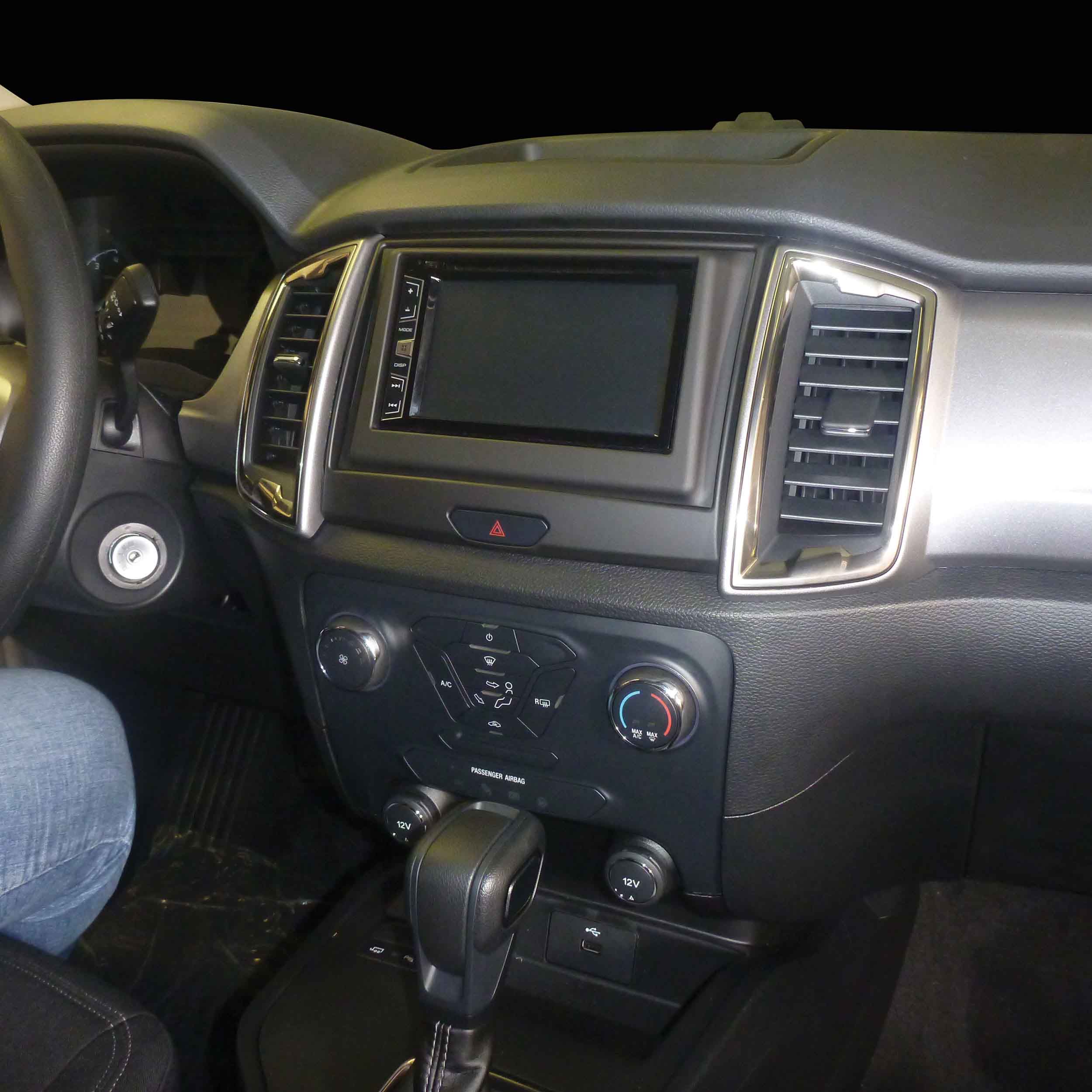 Ford Ranger 2019-Up with 4.2 Inch Color Screen