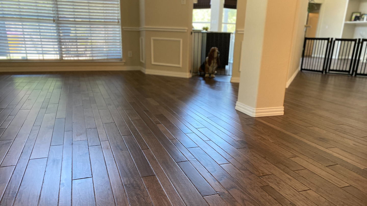 Multi-width hardwood floors
